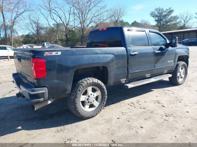 Photo 3 VIN: 1GC1KVEY9HF228906 - CHEVROLET SILVERADO 2500HD 