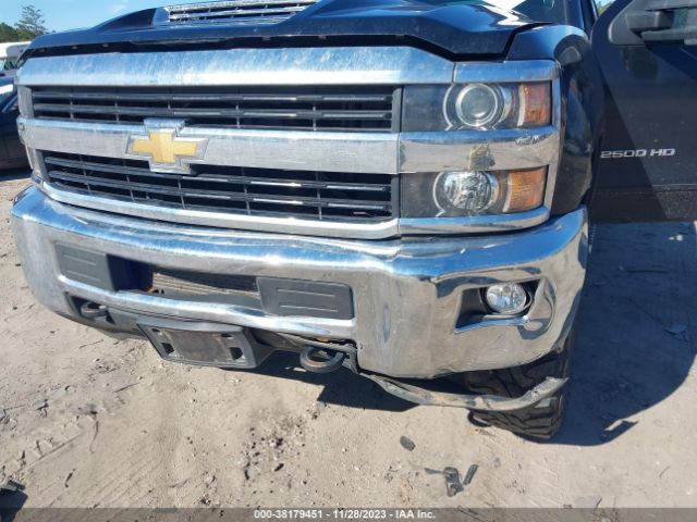 Photo 5 VIN: 1GC1KVEY9HF228906 - CHEVROLET SILVERADO 2500HD 