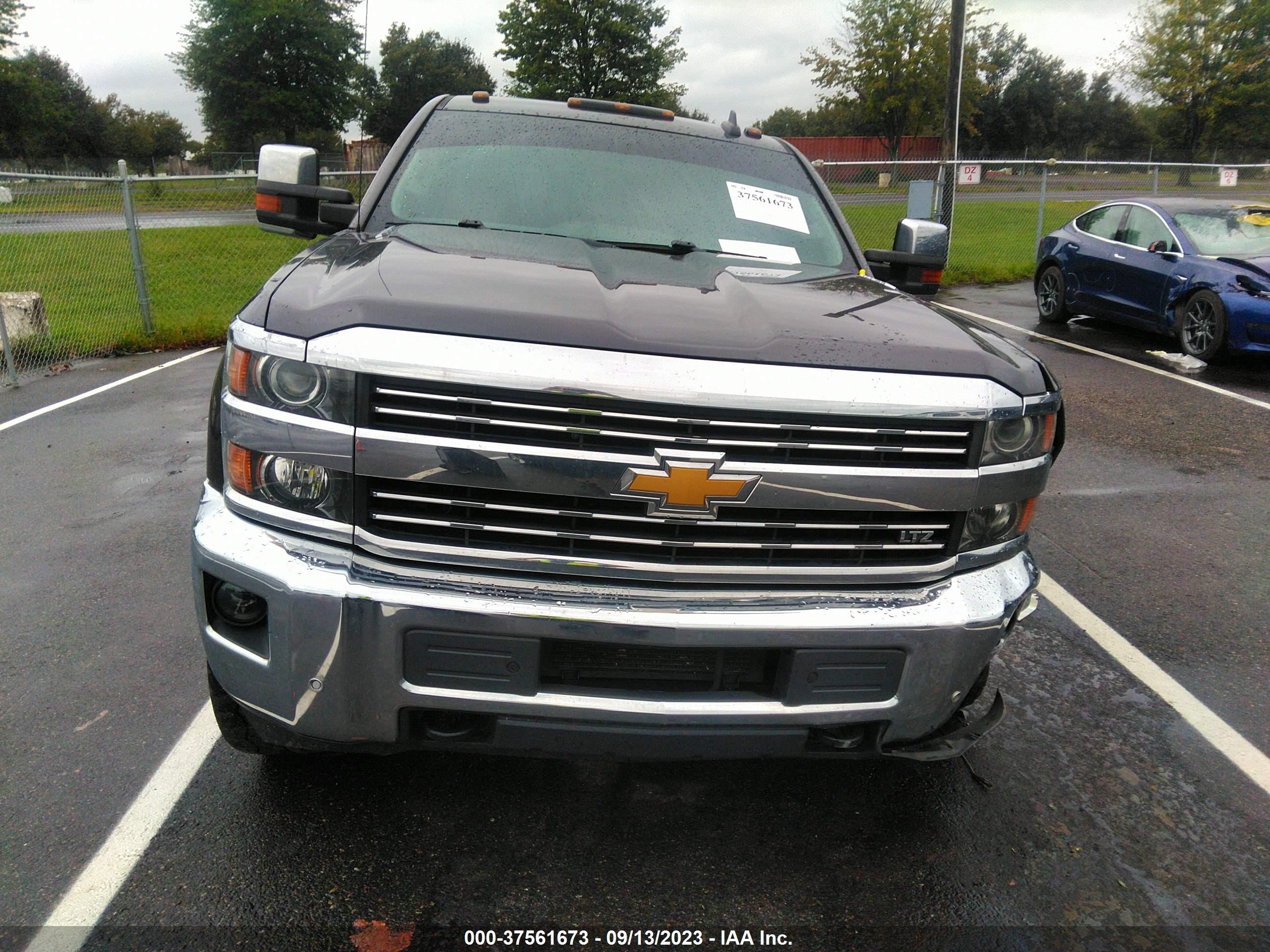 Photo 11 VIN: 1GC1KWE80FF644006 - CHEVROLET SILVERADO 