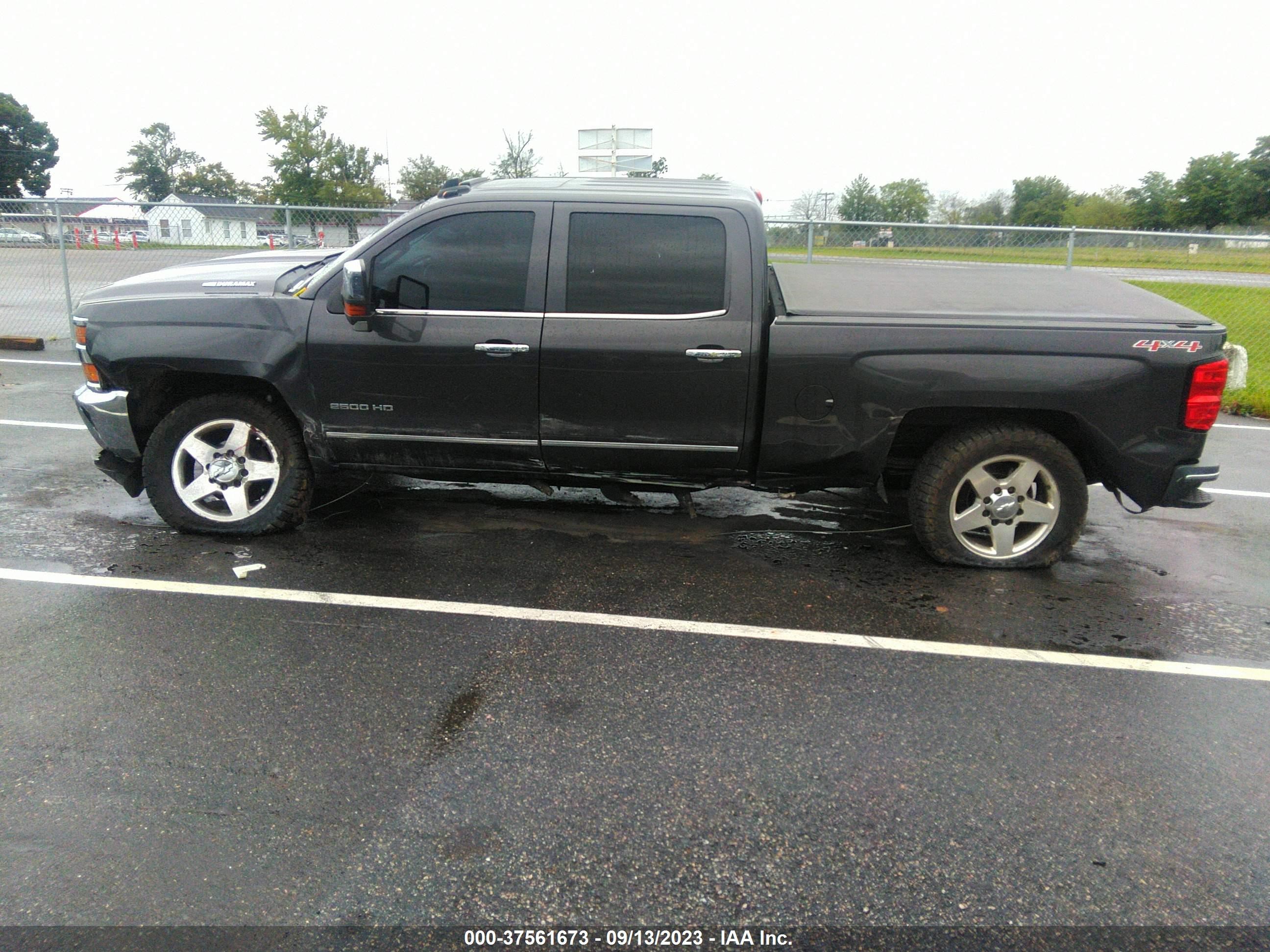 Photo 13 VIN: 1GC1KWE80FF644006 - CHEVROLET SILVERADO 