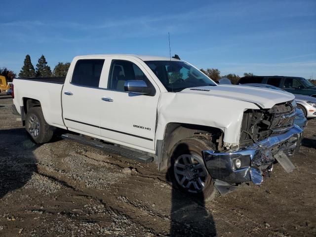 Photo 3 VIN: 1GC1KWE81FF528426 - CHEVROLET SILVERADO 