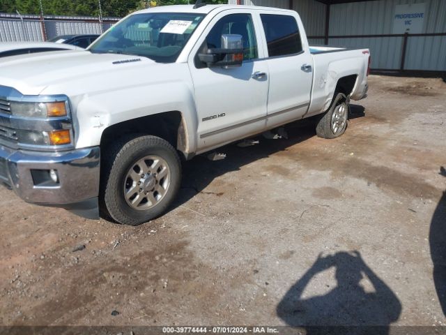 Photo 5 VIN: 1GC1KWE82FF644153 - CHEVROLET SILVERADO 