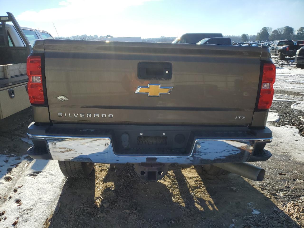 Photo 5 VIN: 1GC1KWE82FF647506 - CHEVROLET SILVERADO 