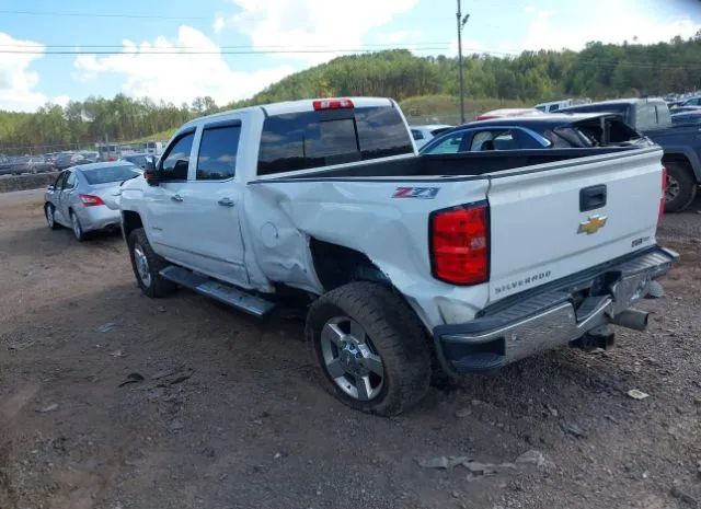 Photo 2 VIN: 1GC1KWE82GF100995 - CHEVROLET SILVERADO 