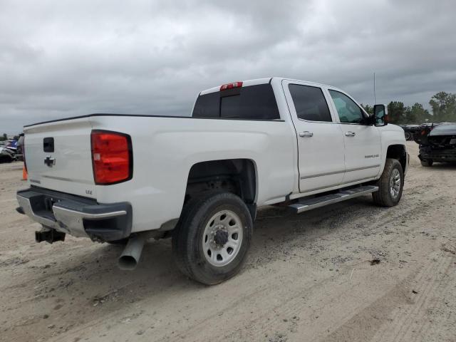 Photo 2 VIN: 1GC1KWE82GF214530 - CHEVROLET SILVERADO 