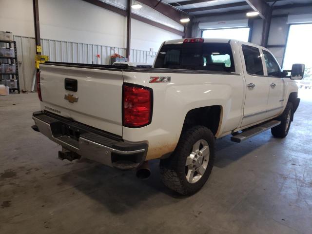 Photo 3 VIN: 1GC1KWE82GF240853 - CHEVROLET SILVERADO 