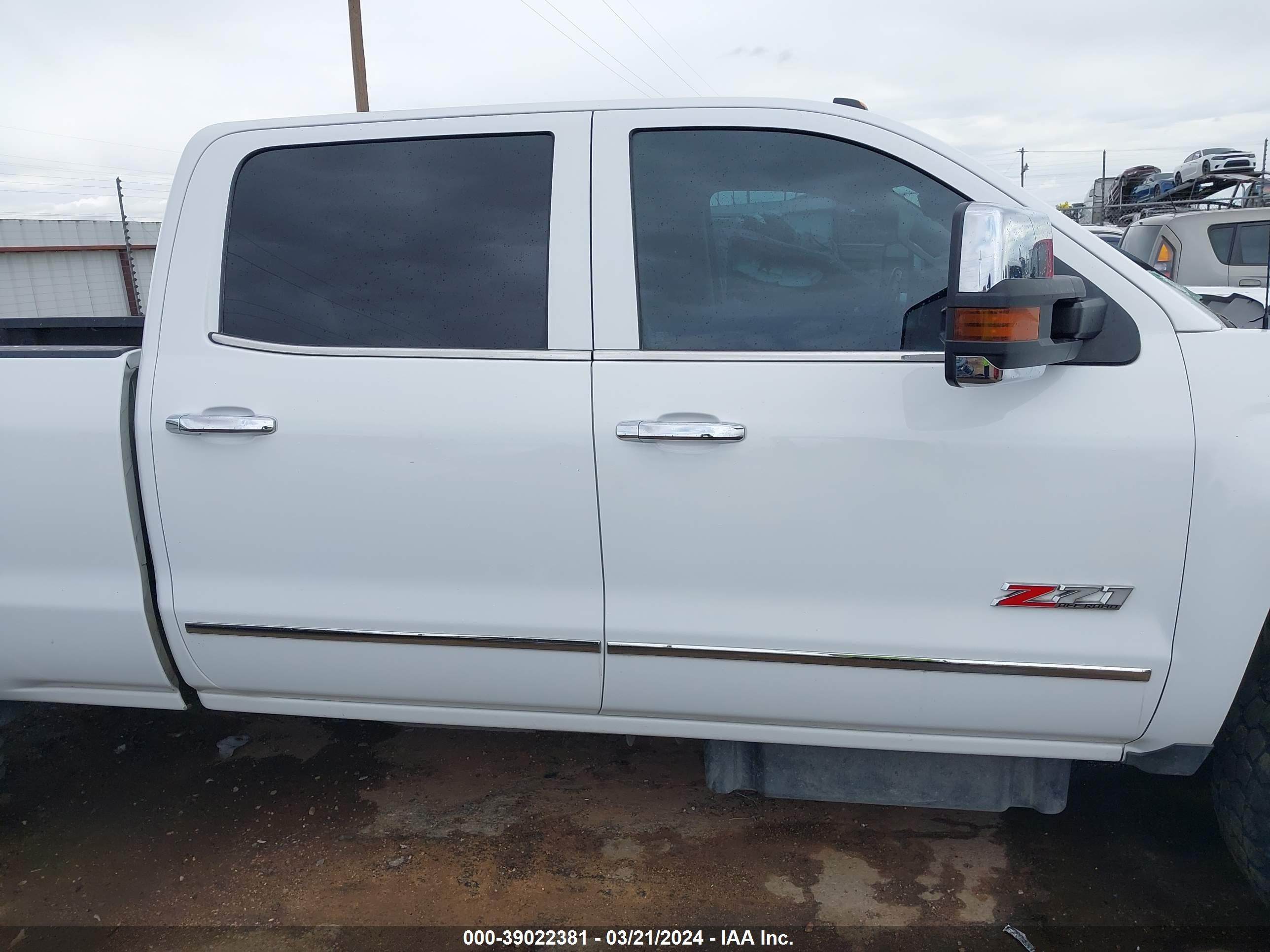 Photo 12 VIN: 1GC1KWE83FF656814 - CHEVROLET SILVERADO 