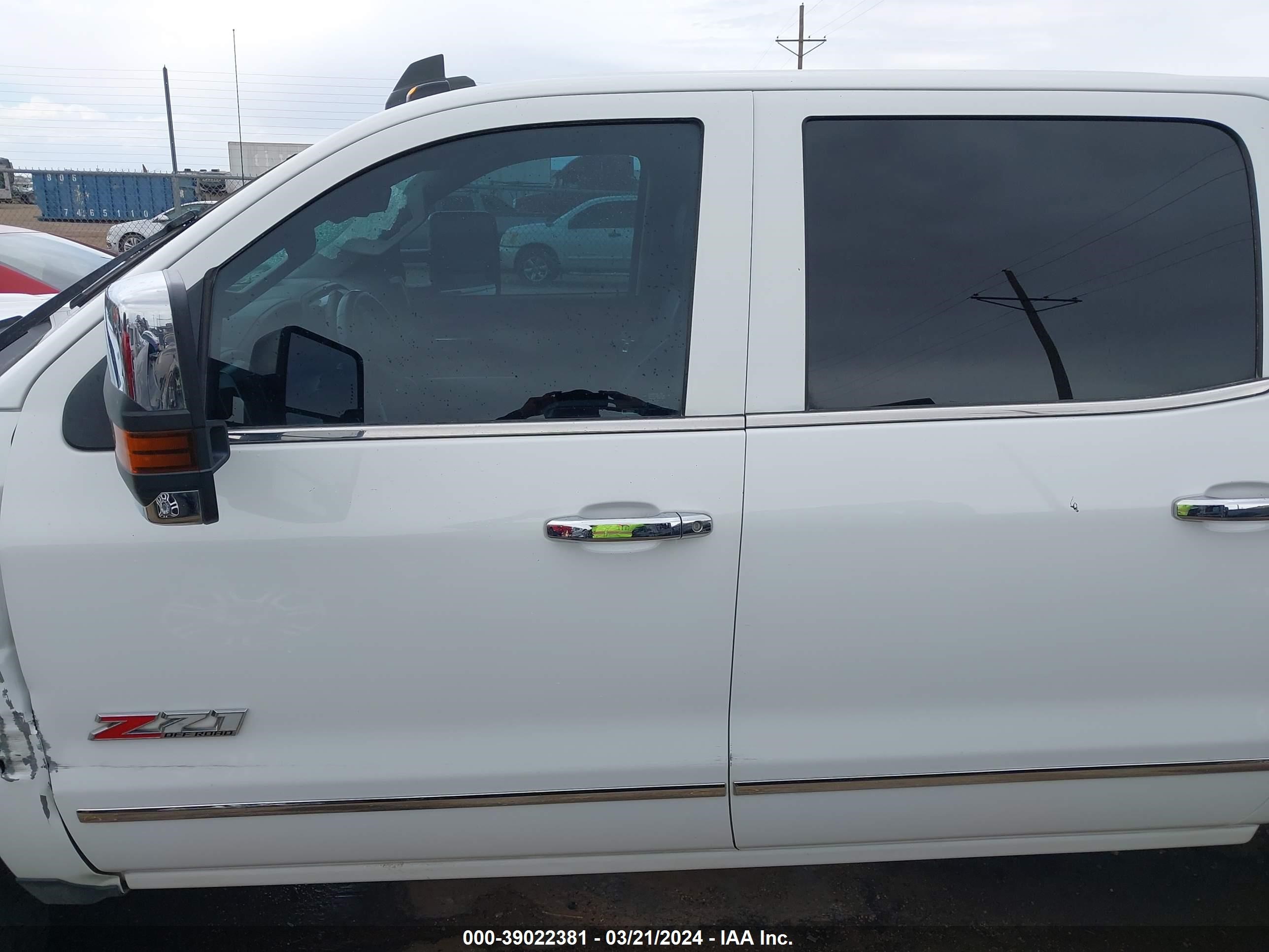 Photo 13 VIN: 1GC1KWE83FF656814 - CHEVROLET SILVERADO 