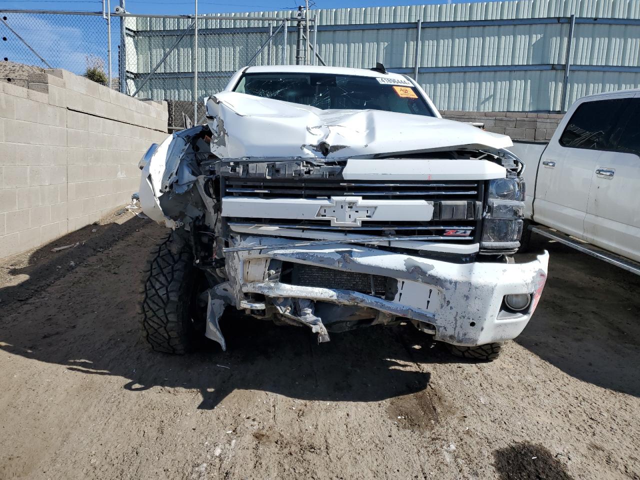 Photo 4 VIN: 1GC1KWE86FF613293 - CHEVROLET SILVERADO 