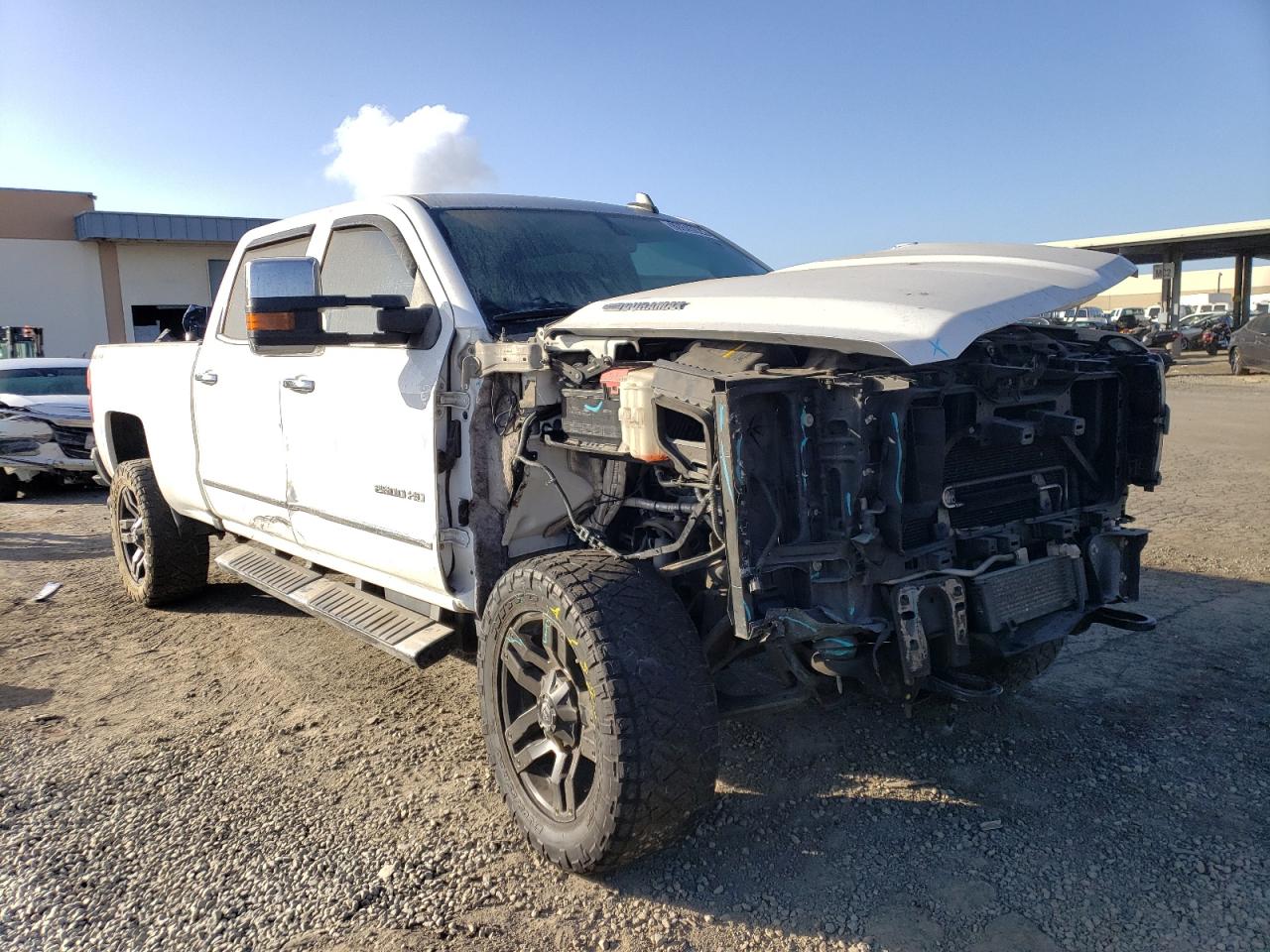 Photo 3 VIN: 1GC1KWE86GF174906 - CHEVROLET SILVERADO 