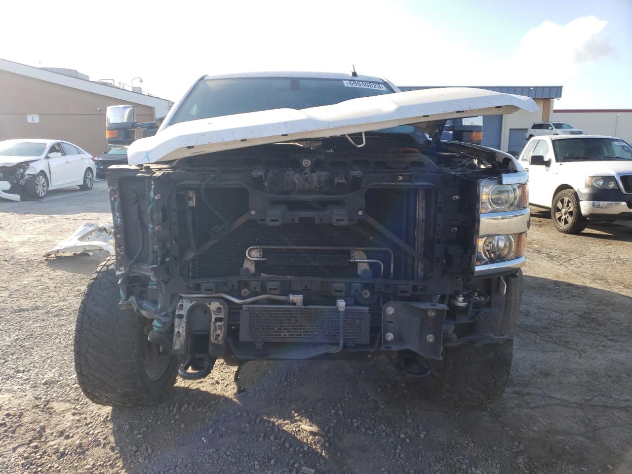 Photo 4 VIN: 1GC1KWE86GF174906 - CHEVROLET SILVERADO 