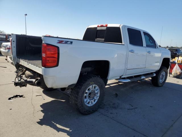 Photo 2 VIN: 1GC1KWE86GF239334 - CHEVROLET SILVERADO 