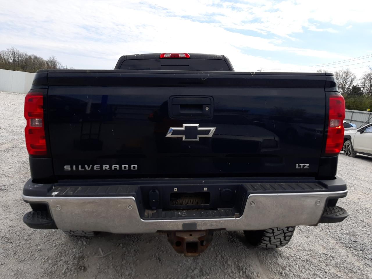 Photo 5 VIN: 1GC1KWE88GF219991 - CHEVROLET SILVERADO 