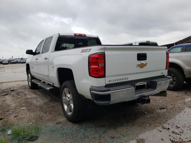 Photo 2 VIN: 1GC1KWE88GF290334 - CHEVROLET SILVERADO 