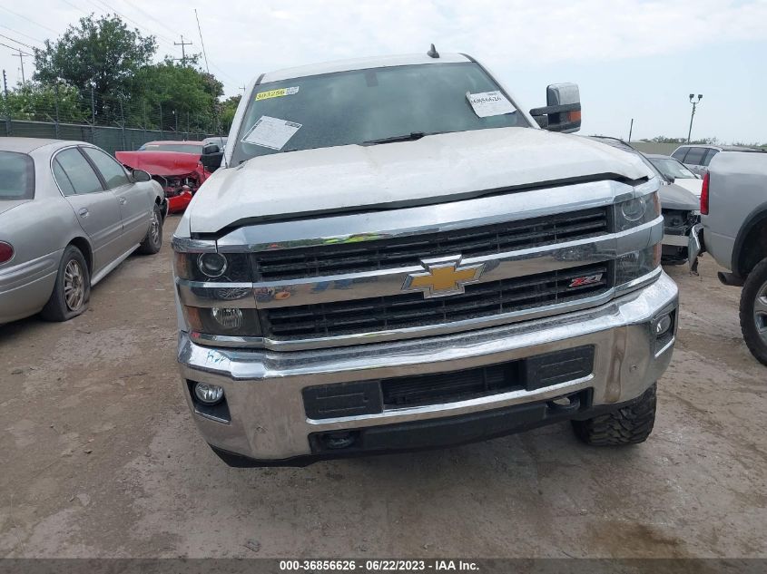 Photo 11 VIN: 1GC1KWE89GF191067 - CHEVROLET SILVERADO 