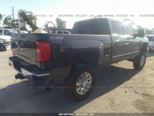 Photo 3 VIN: 1GC1KWE8XFF590021 - CHEVROLET SILVERADO 2500HD 