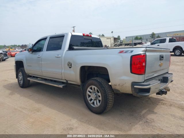 Photo 2 VIN: 1GC1KWE8XGF179719 - CHEVROLET SILVERADO 2500HD 