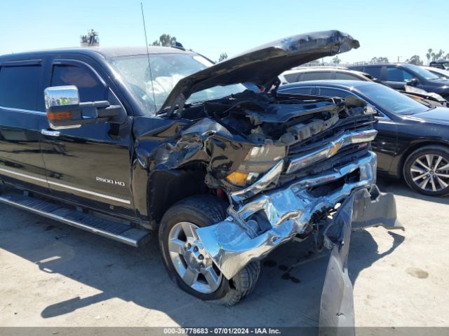 Photo 5 VIN: 1GC1KWE8XGF267685 - CHEVROLET SILVERADO 