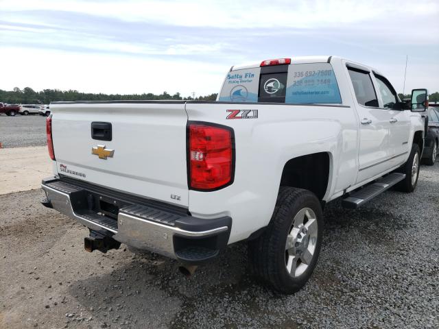 Photo 3 VIN: 1GC1KWEG9JF226737 - CHEVROLET SILVERADO 