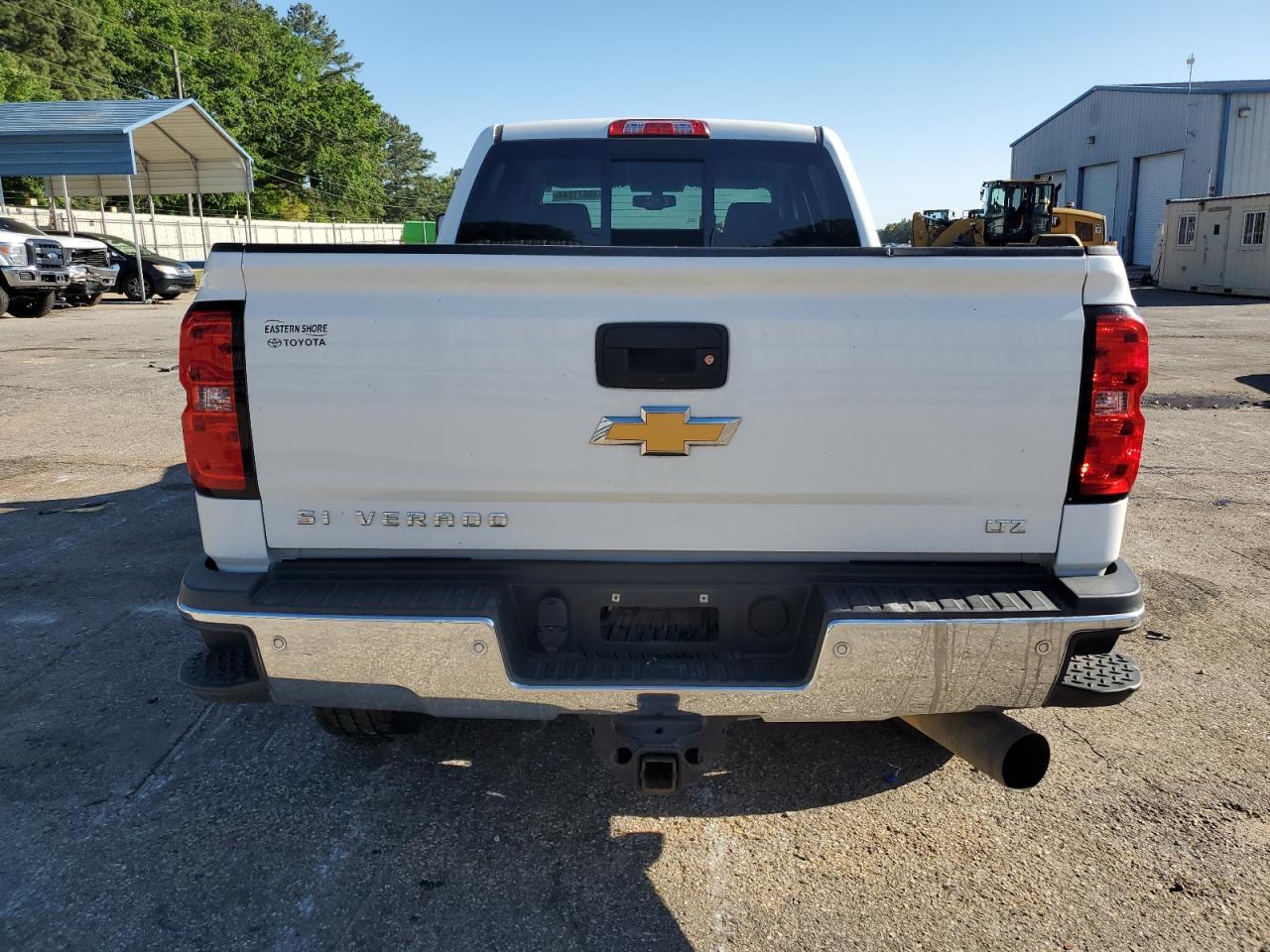 Photo 5 VIN: 1GC1KWEY0JF258758 - CHEVROLET SILVERADO 