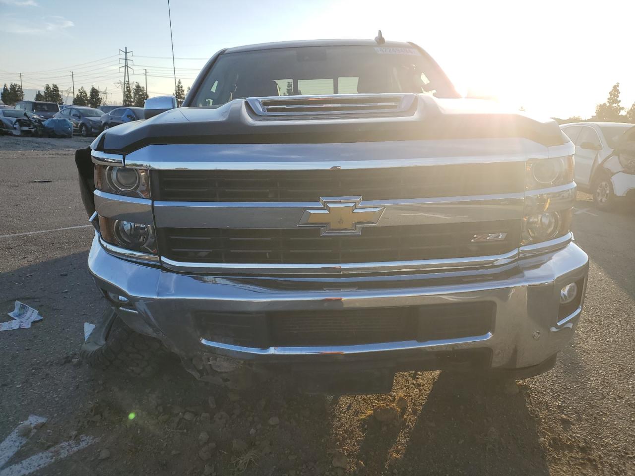 Photo 4 VIN: 1GC1KWEY1HF147730 - CHEVROLET SILVERADO 