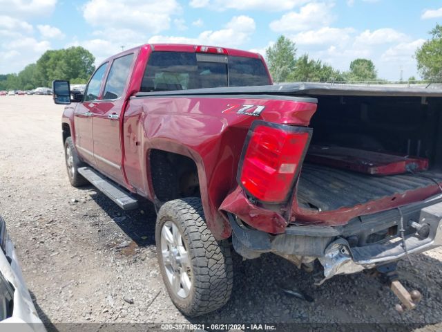 Photo 2 VIN: 1GC1KWEY1JF157129 - CHEVROLET SILVERADO 