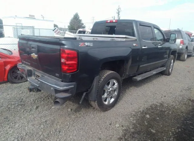 Photo 3 VIN: 1GC1KWEY2HF226288 - CHEVROLET SILVERADO 2500HD 