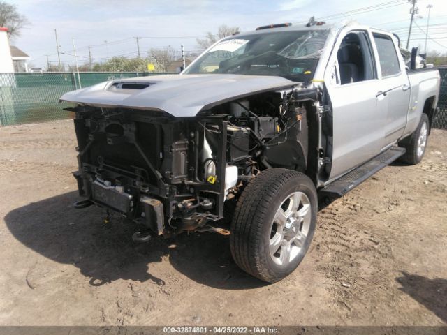 Photo 5 VIN: 1GC1KWEY2JF135558 - CHEVROLET SILVERADO 2500HD 