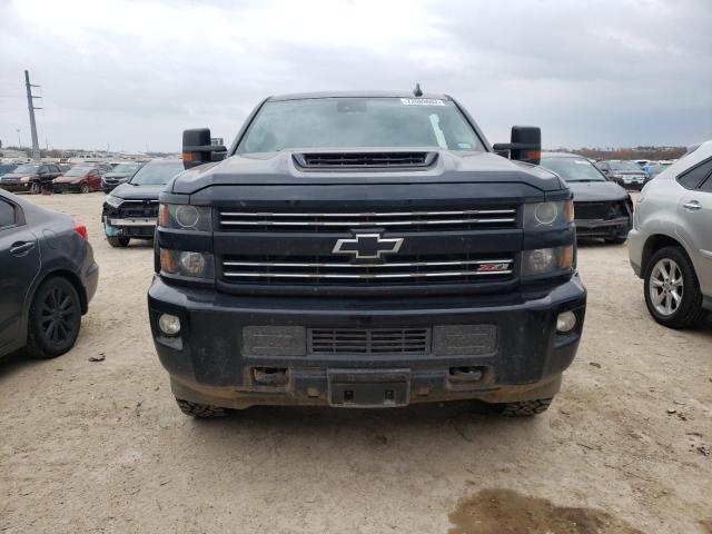 Photo 4 VIN: 1GC1KWEY3JF138128 - CHEVROLET SILVERADO 