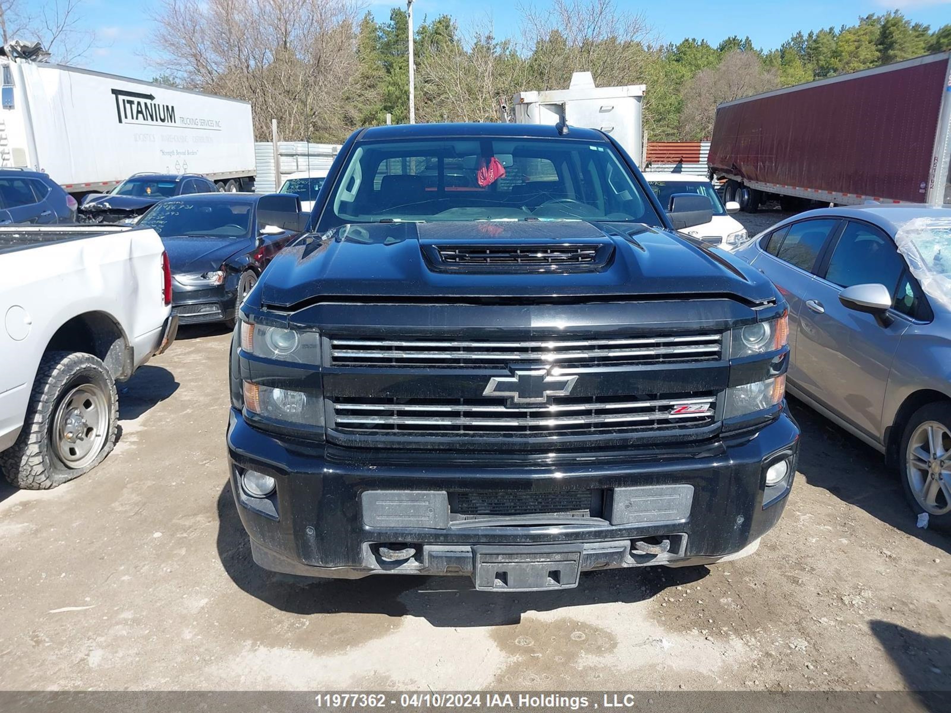 Photo 12 VIN: 1GC1KWEY4JF197009 - CHEVROLET SILVERADO 