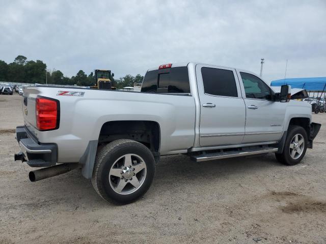 Photo 2 VIN: 1GC1KWEY5HF212997 - CHEVROLET SILVERADO 