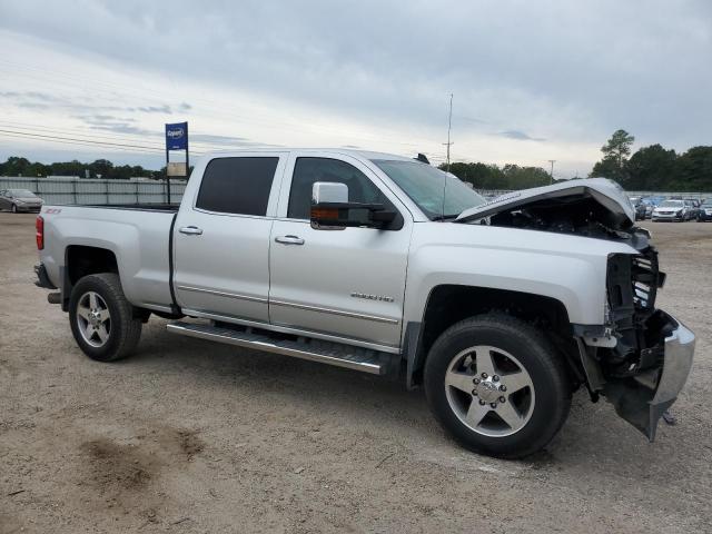 Photo 3 VIN: 1GC1KWEY5HF212997 - CHEVROLET SILVERADO 