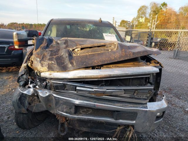 Photo 9 VIN: 1GC1KWEY5JF187086 - CHEVROLET SILVERADO 2500HD 