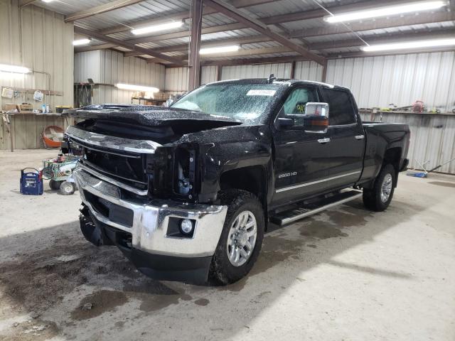 Photo 1 VIN: 1GC1KWEY5JF269643 - CHEVROLET SILVERADO 