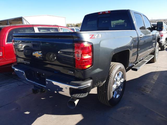 Photo 3 VIN: 1GC1KWEY6JF183211 - CHEVROLET SILVERADO 