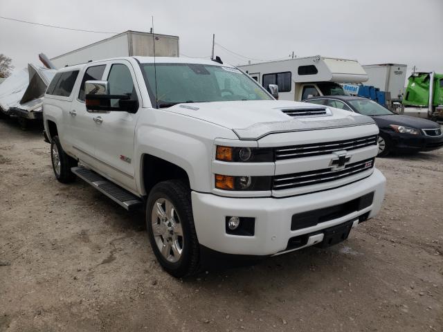 Photo 0 VIN: 1GC1KWEY7HF240137 - CHEVROLET SILVERADO 