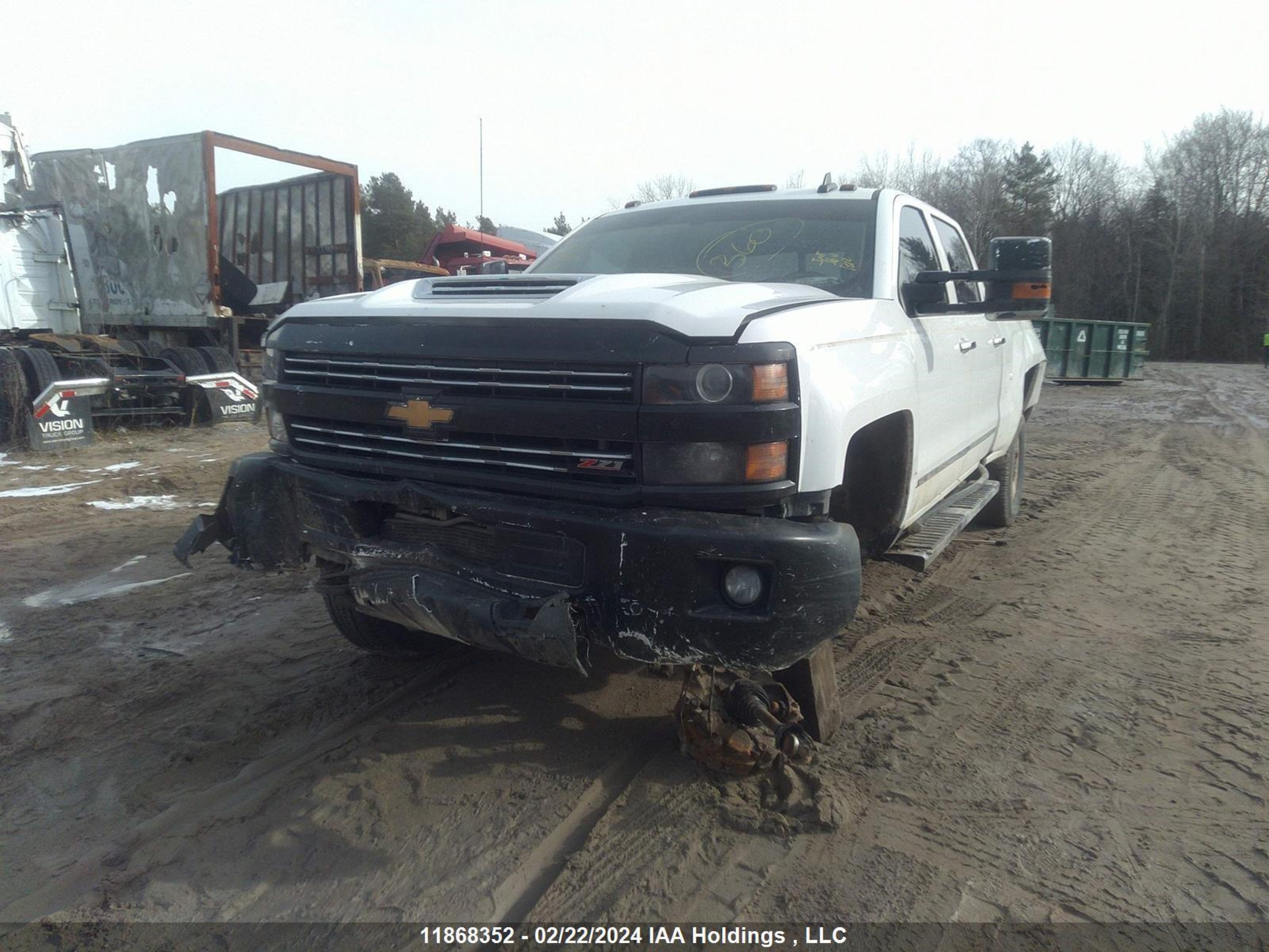 Photo 5 VIN: 1GC1KWEY7JF157149 - CHEVROLET SILVERADO 