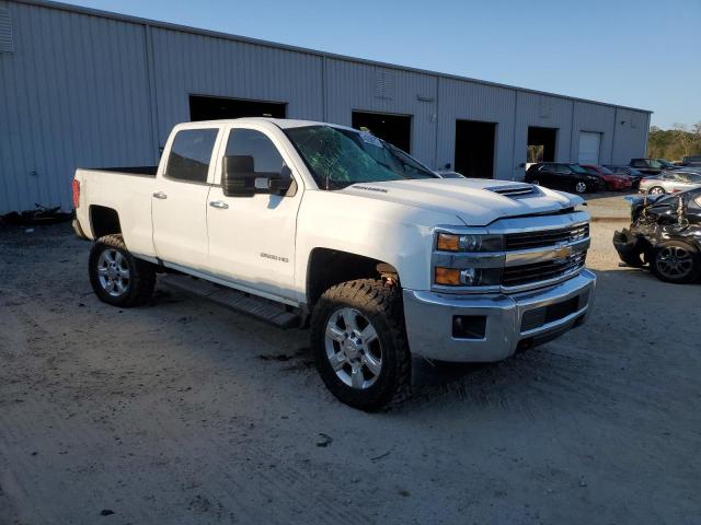 Photo 3 VIN: 1GC1KWEY8HF125725 - CHEVROLET SILVERADO 