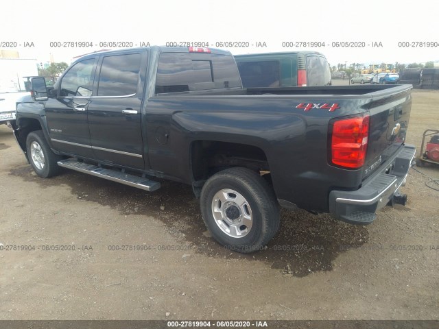 Photo 2 VIN: 1GC1KWEY8JF101592 - CHEVROLET SILVERADO 2500HD 