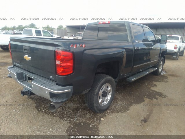 Photo 3 VIN: 1GC1KWEY8JF101592 - CHEVROLET SILVERADO 2500HD 