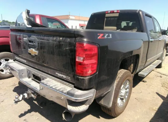 Photo 3 VIN: 1GC1KWEY9JF102301 - CHEVROLET SILVERADO 2500HD 