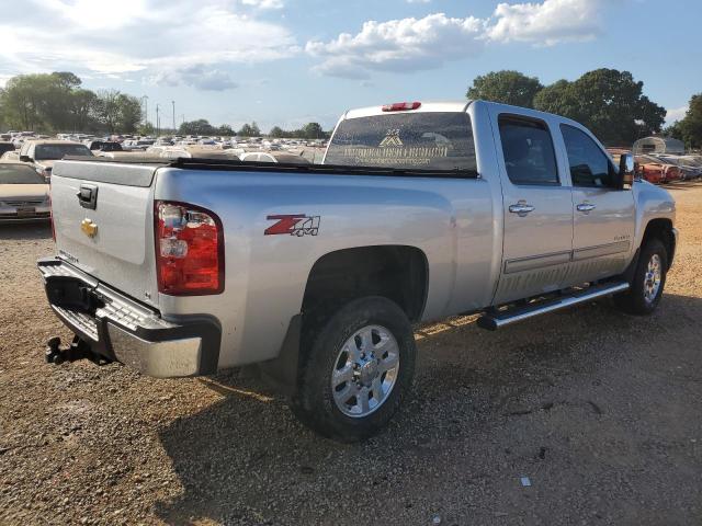 Photo 2 VIN: 1GC1KXC80EF184367 - CHEVROLET SILVERADO 