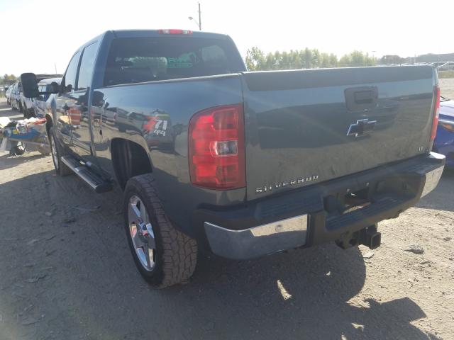 Photo 2 VIN: 1GC1KXC81BF157769 - CHEVROLET SILVERADO 