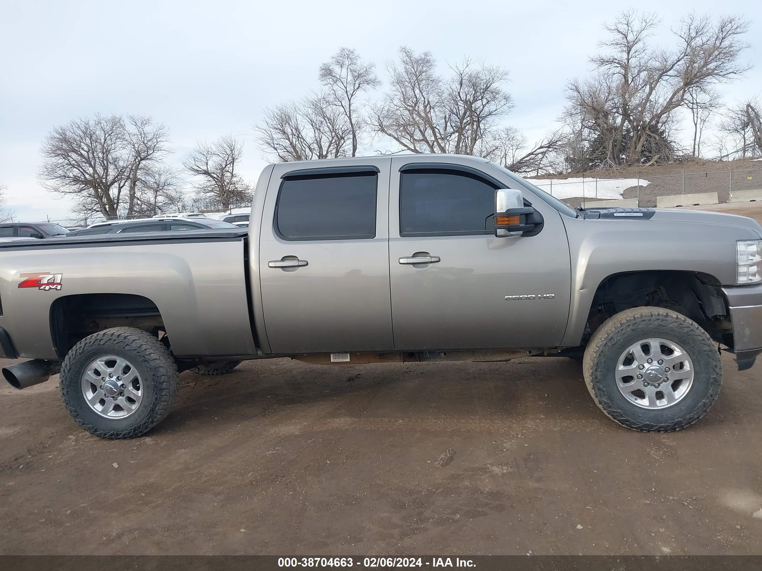 Photo 12 VIN: 1GC1KXC81DF187440 - CHEVROLET SILVERADO 