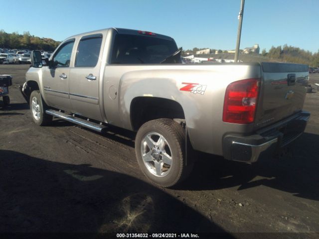 Photo 2 VIN: 1GC1KXC81DF225832 - CHEVROLET SILVERADO 2500HD 