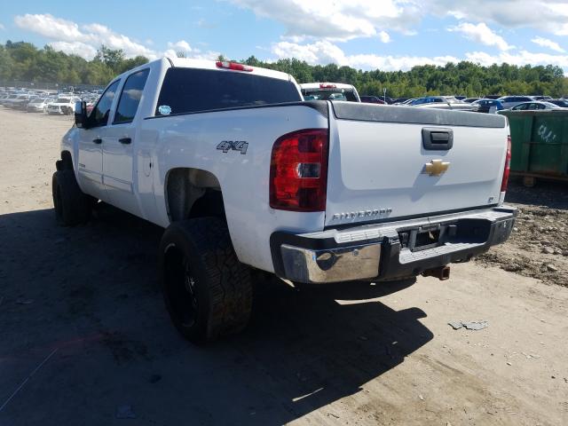 Photo 2 VIN: 1GC1KXC82BF256231 - CHEVROLET SILVERADO 