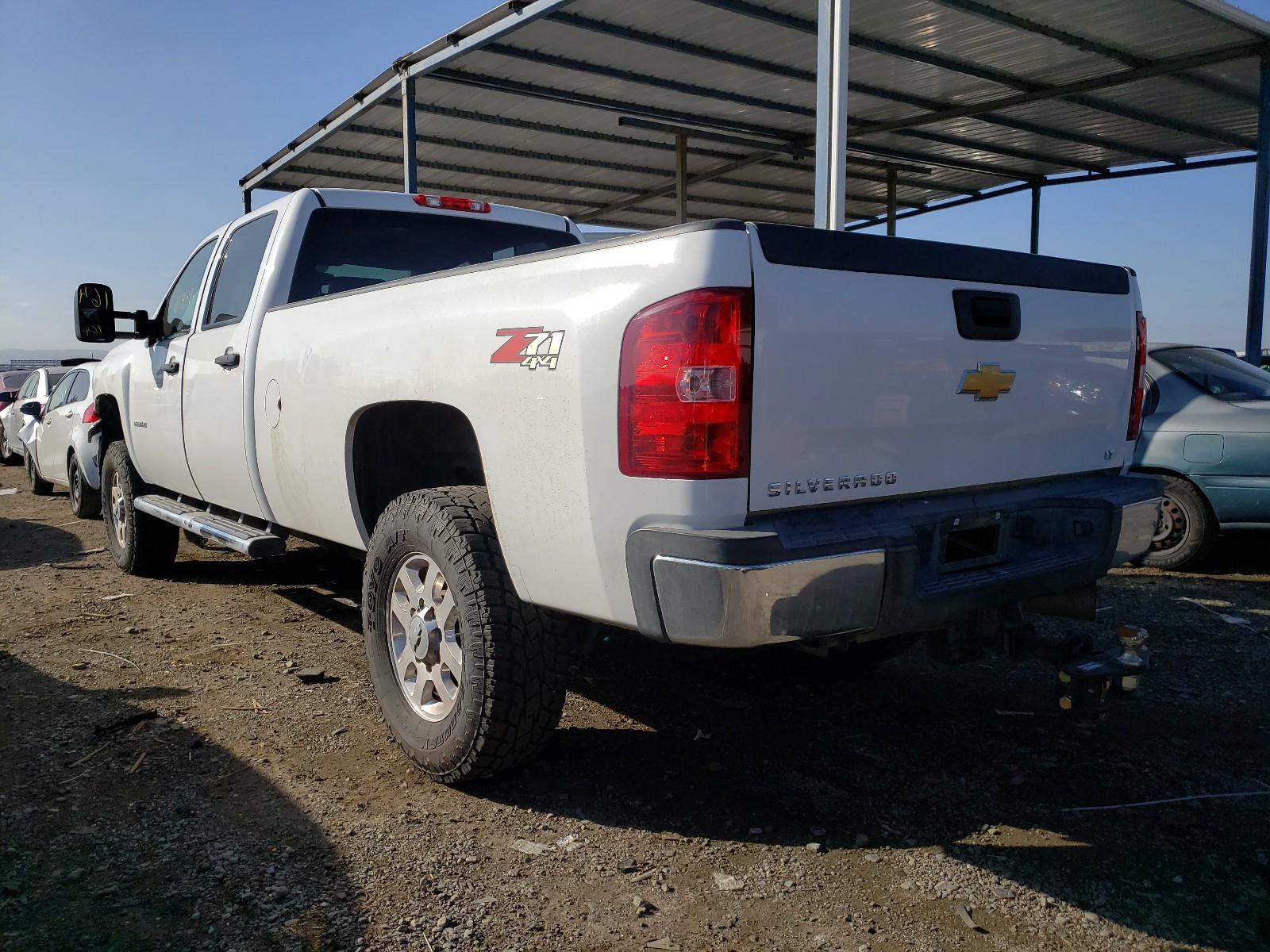 Photo 2 VIN: 1GC1KXC82DF190928 - CHEVROLET SILVERADO 