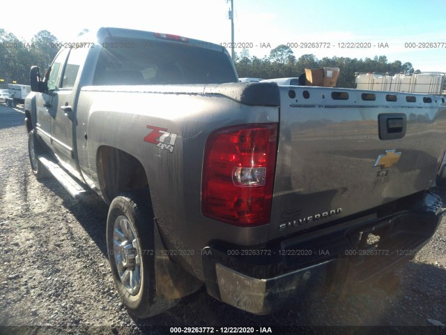 Photo 2 VIN: 1GC1KXC83DF121357 - CHEVROLET SILVERADO 2500HD 