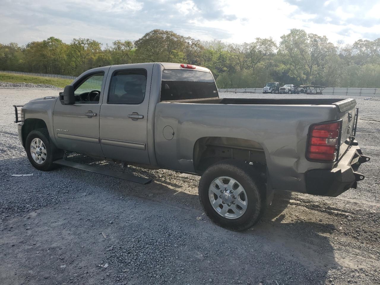 Photo 1 VIN: 1GC1KXC85EF102925 - CHEVROLET SILVERADO 