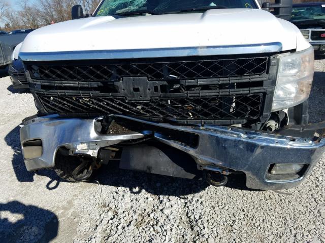 Photo 8 VIN: 1GC1KXC87EF169395 - CHEVROLET SILVERADO 